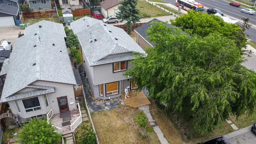 10 Martindale Mews NE