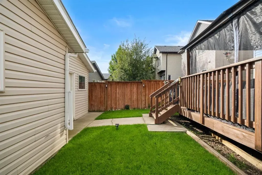 67 Evansford Circle NW