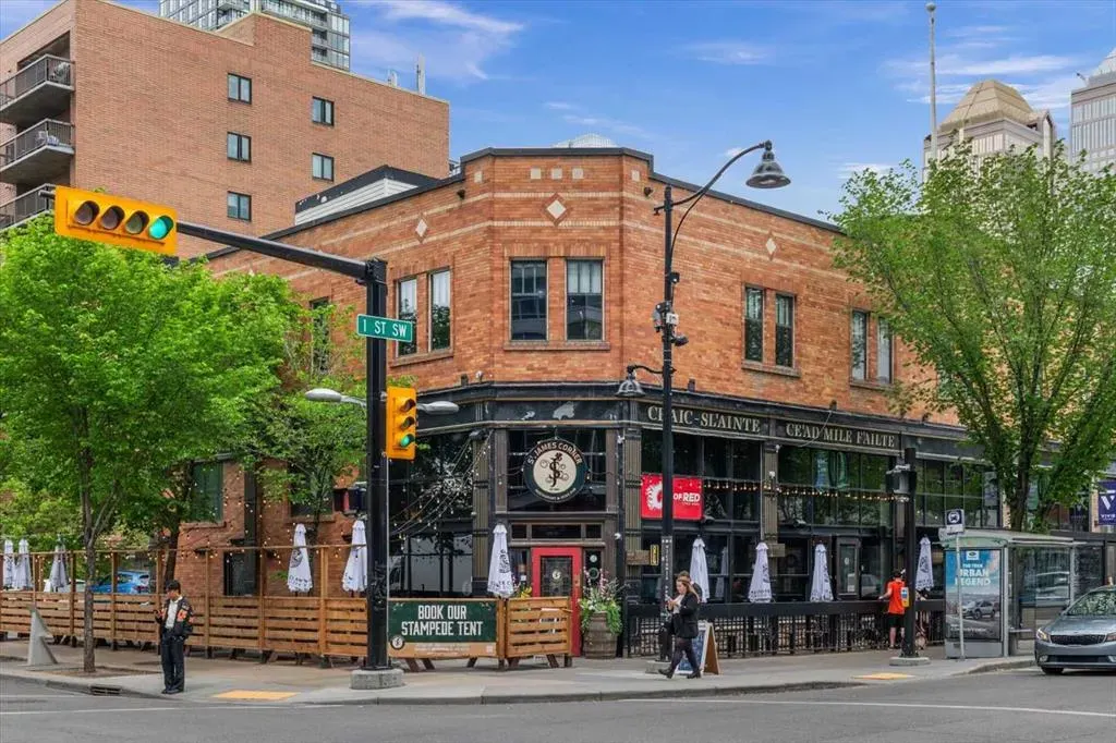 188 15 Avenue SW, #909