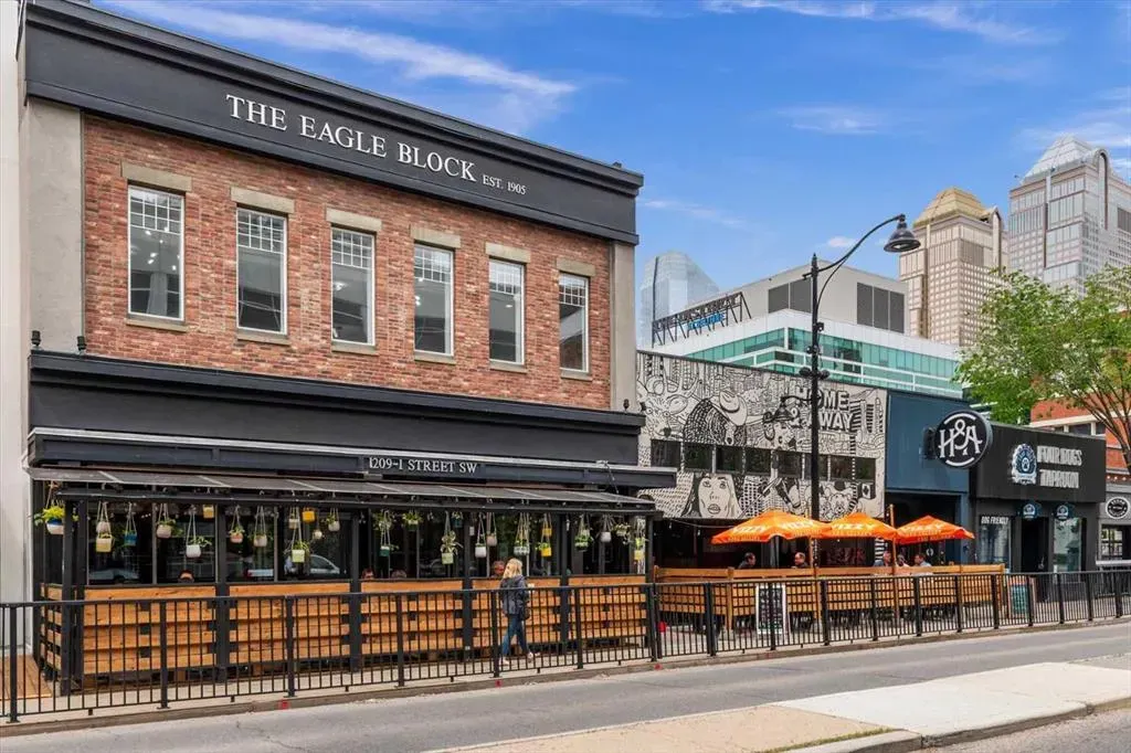 188 15 Avenue SW, #909