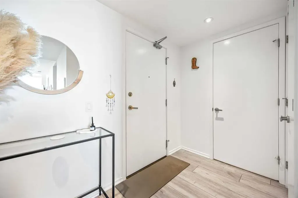 615 6 Avenue SE, #808