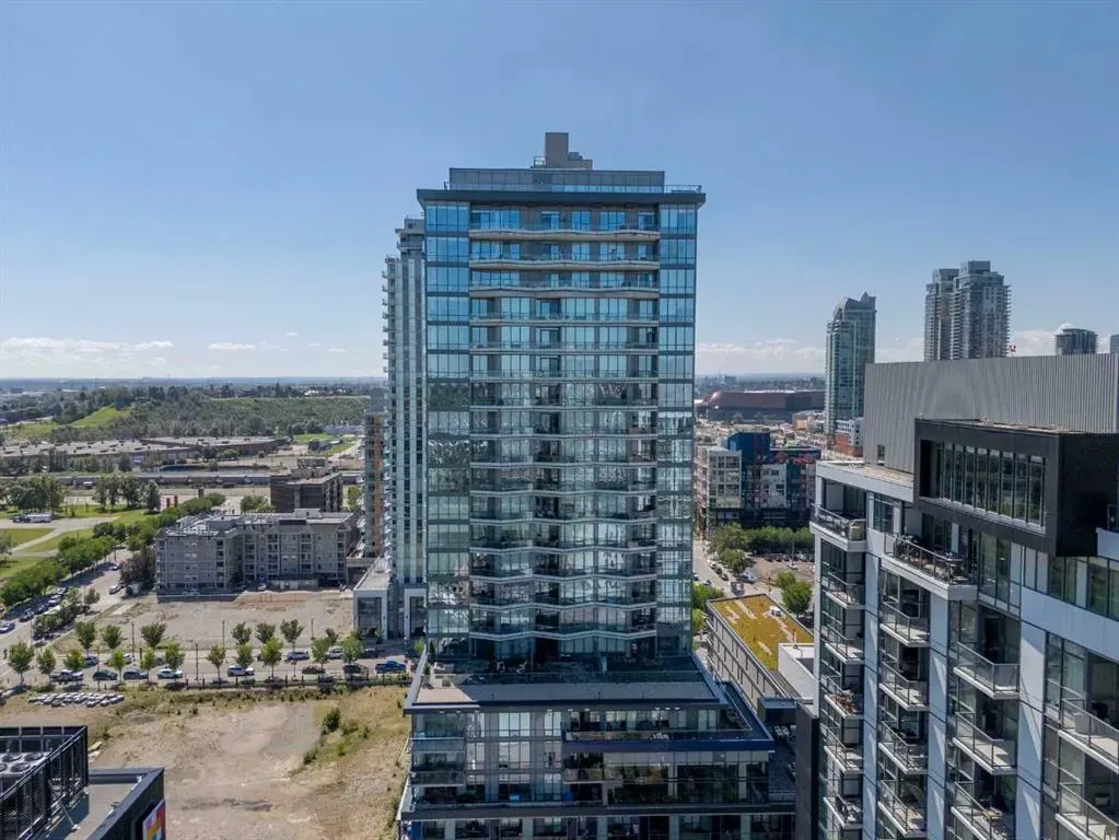 615 6 Avenue SE, #808