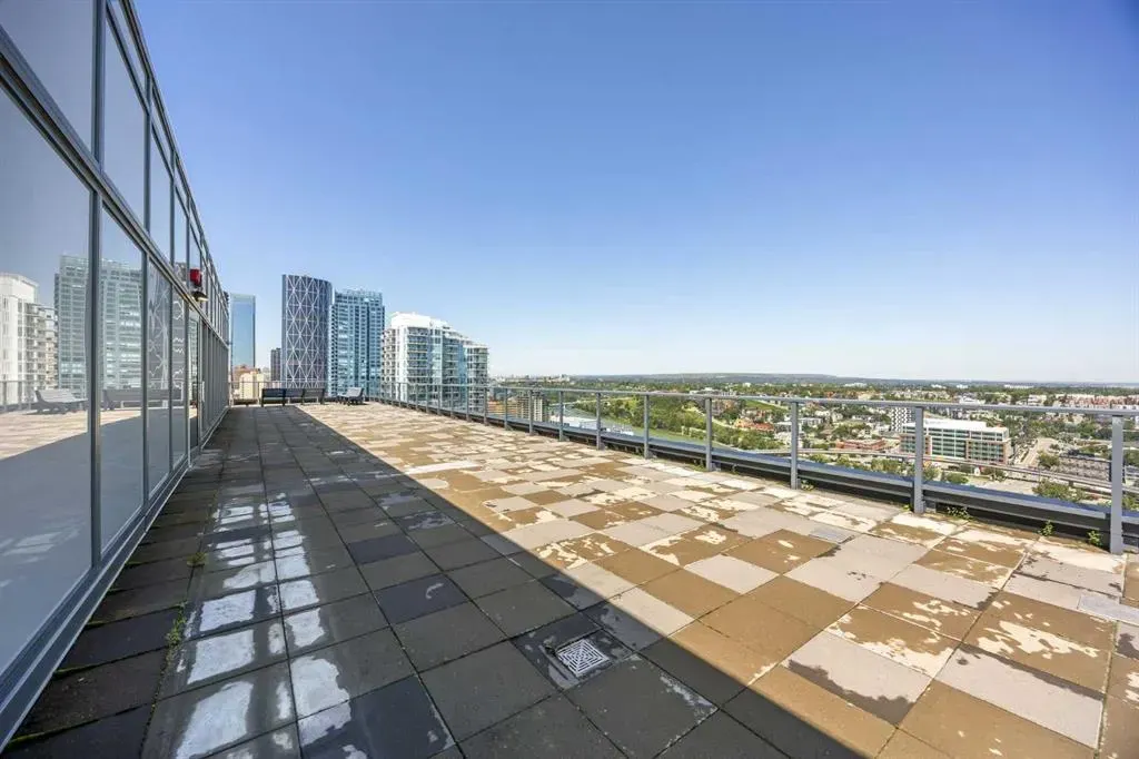 615 6 Avenue SE, #808