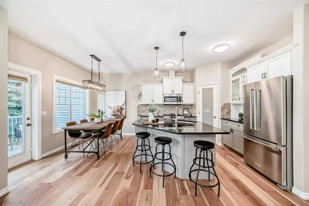 100 Coopers Common SW, #105