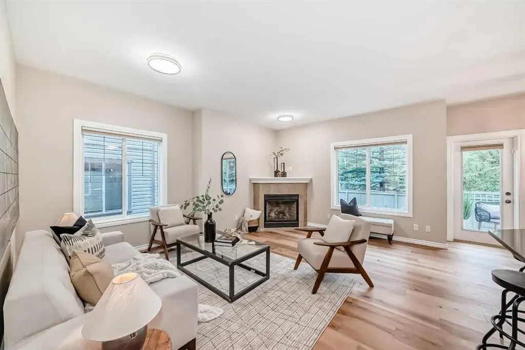 100 Coopers Common SW, #105