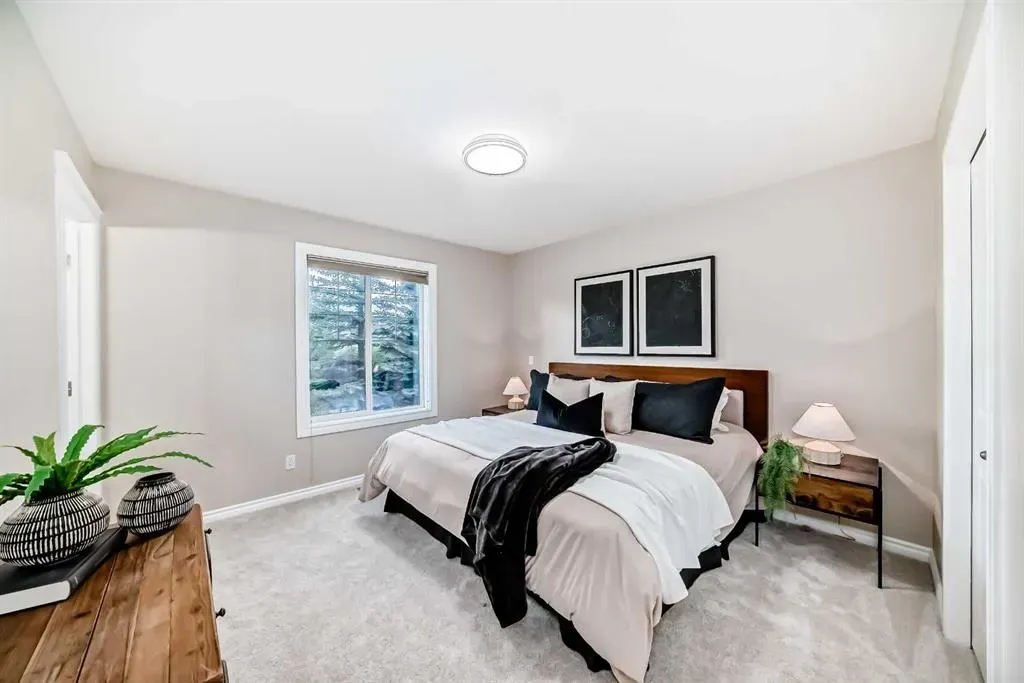 100 Coopers Common SW, #105