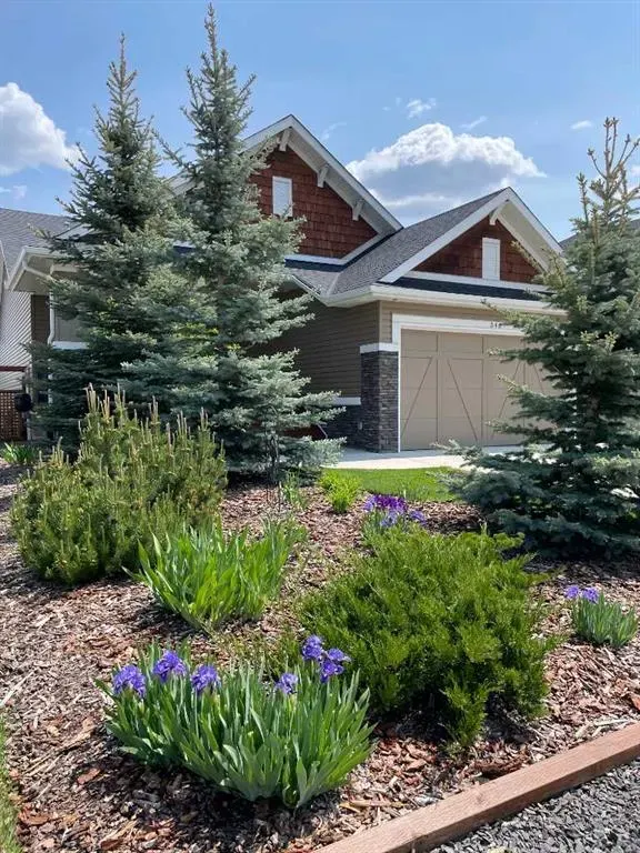 348 Boulder Creek Crescent SE