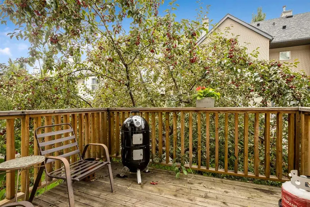 137 Bridlewood Lane SW