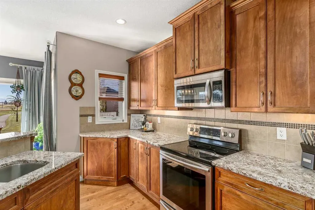 507 Westmount Close