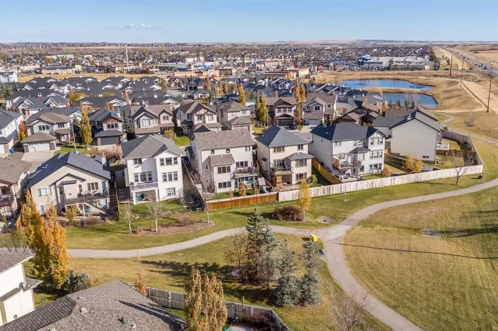 507 Westmount Close