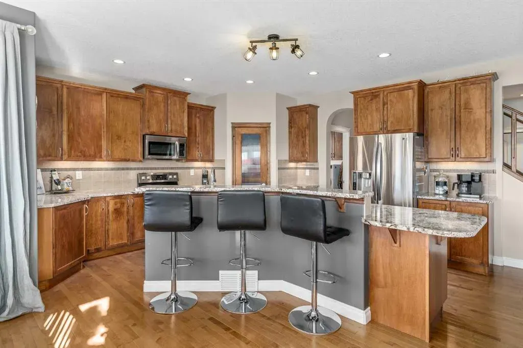 507 Westmount Close