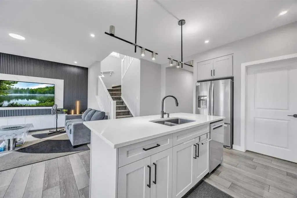 148 Cornerbrook Road NE