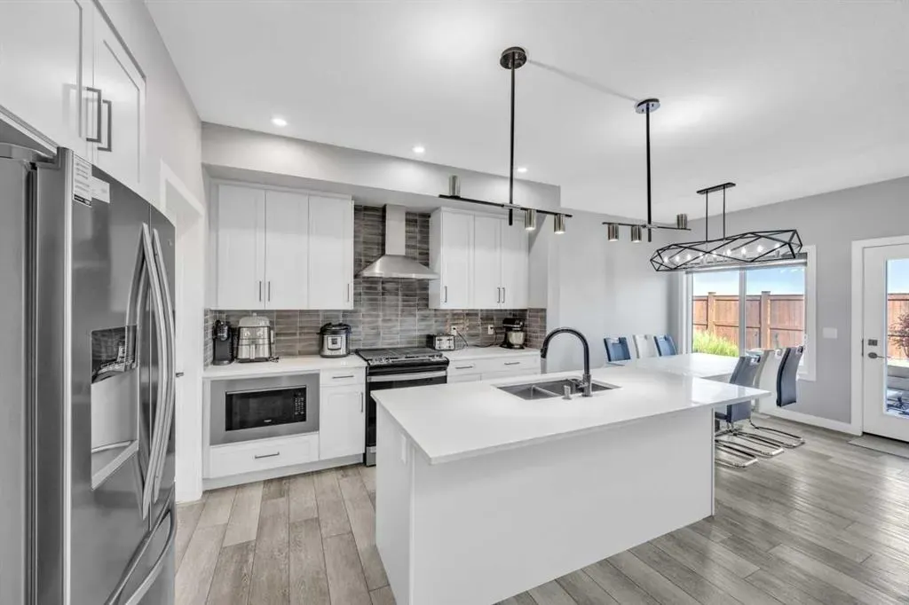 148 Cornerbrook Road NE