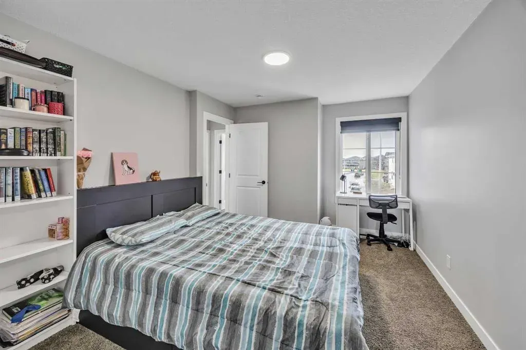 148 Cornerbrook Road NE