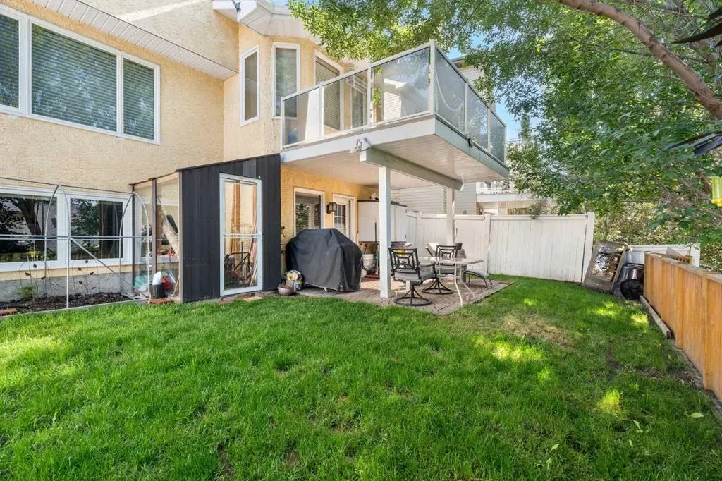 113 Sierra Vista Terrace SW