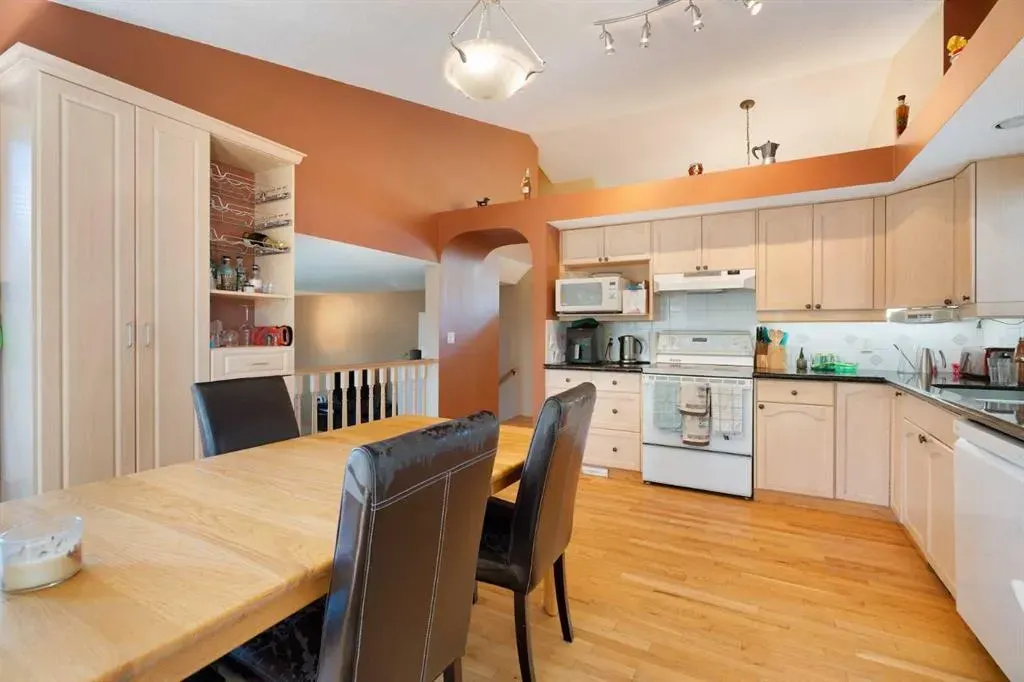 113 Sierra Vista Terrace SW
