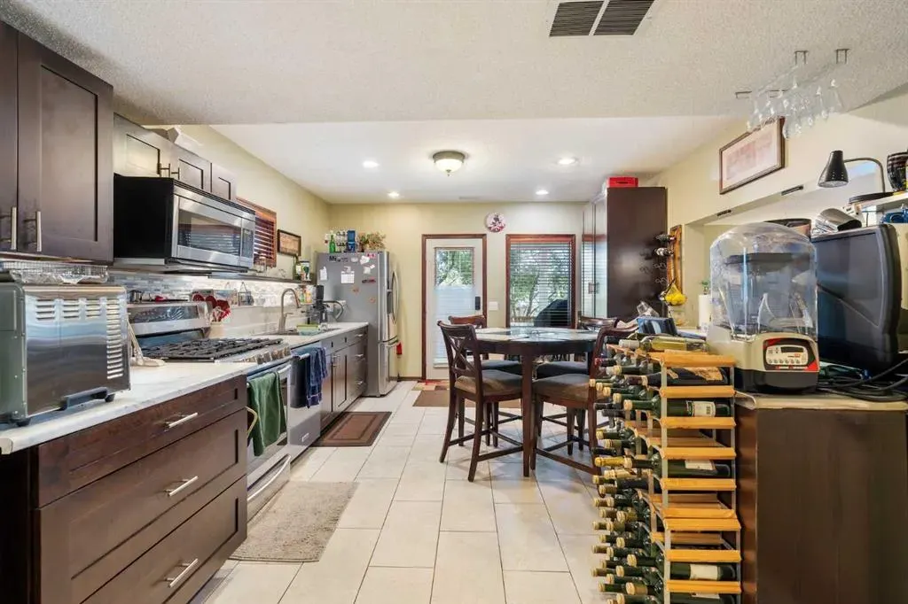 113 Sierra Vista Terrace SW