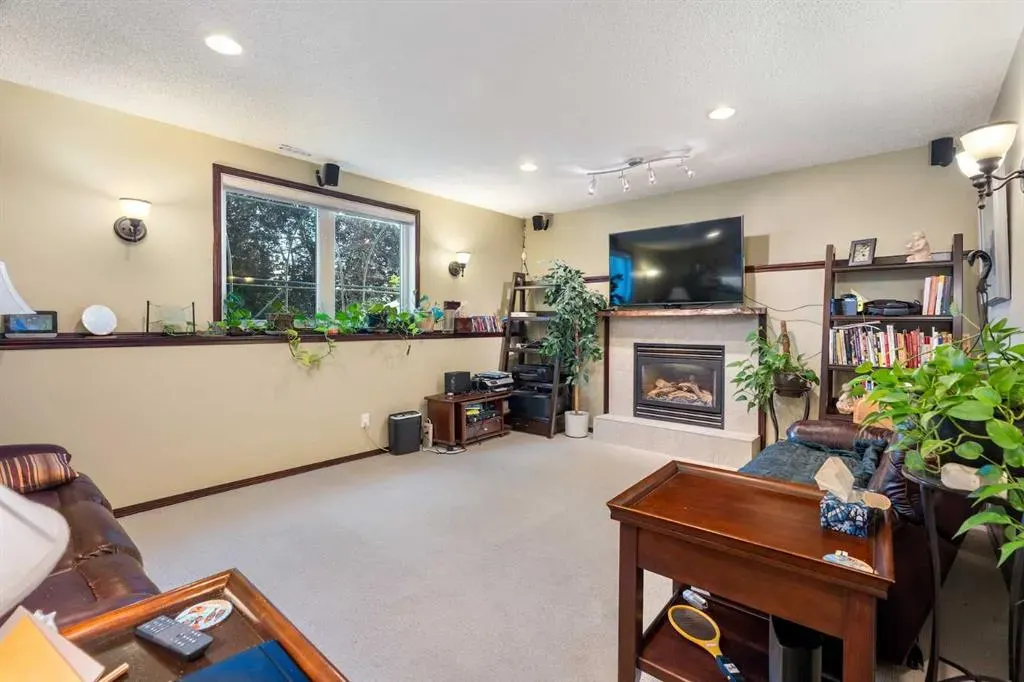 113 Sierra Vista Terrace SW