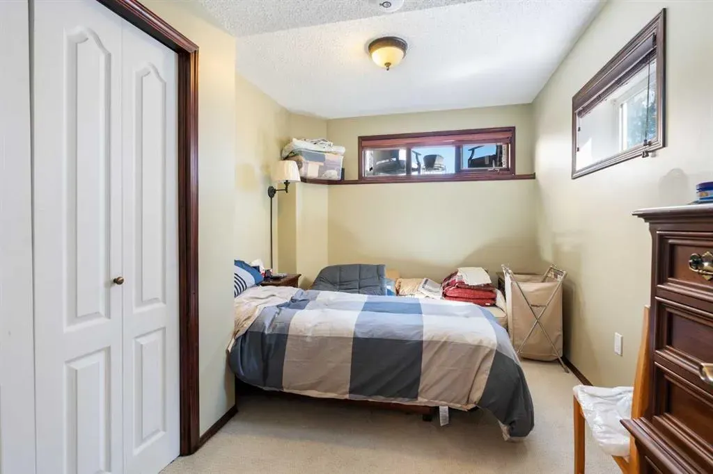 113 Sierra Vista Terrace SW