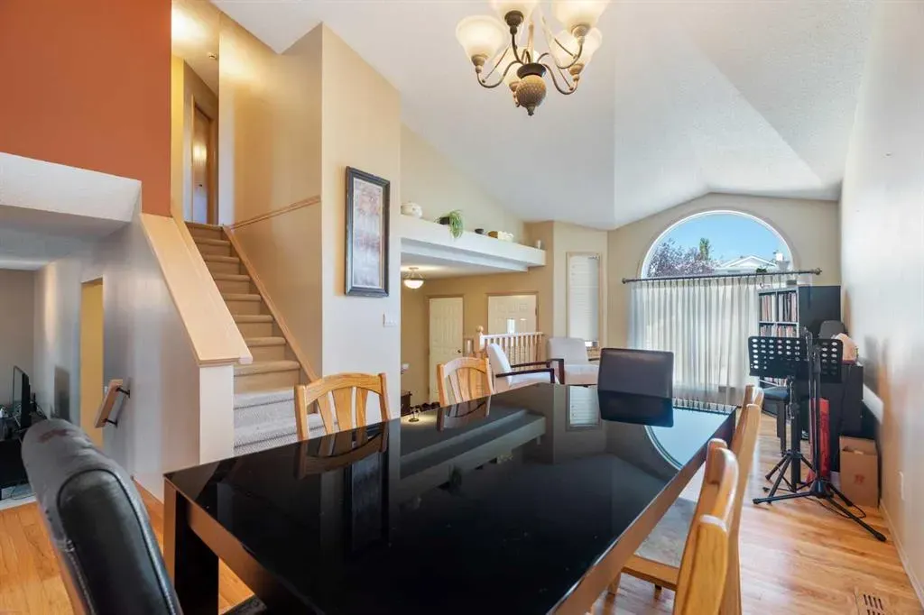 113 Sierra Vista Terrace SW