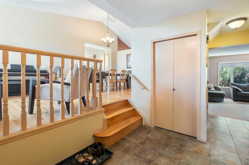 113 Sierra Vista Terrace SW