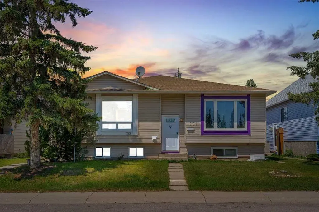 199 Cedardale Road SW