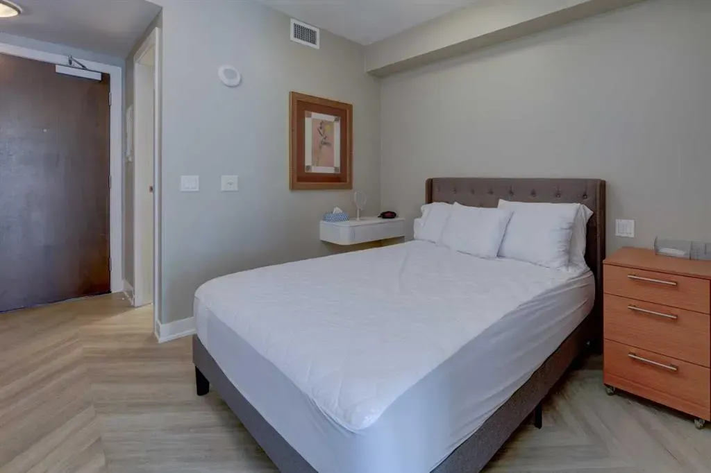 222 Riverfront Avenue SW, #246