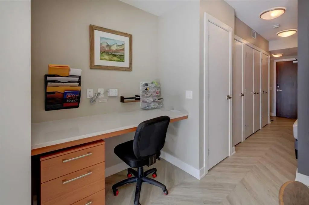 222 Riverfront Avenue SW, #246