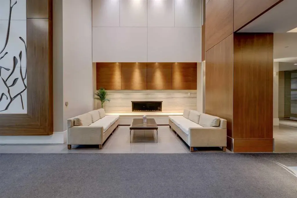 222 Riverfront Avenue SW, #246