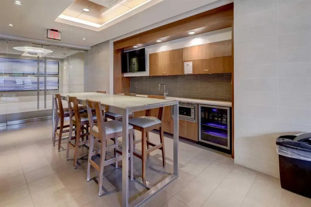 222 Riverfront Avenue SW, #246