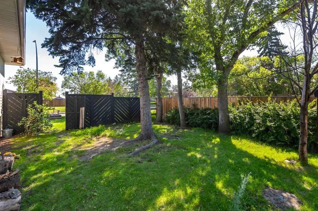 228 Lynnwood Drive SE