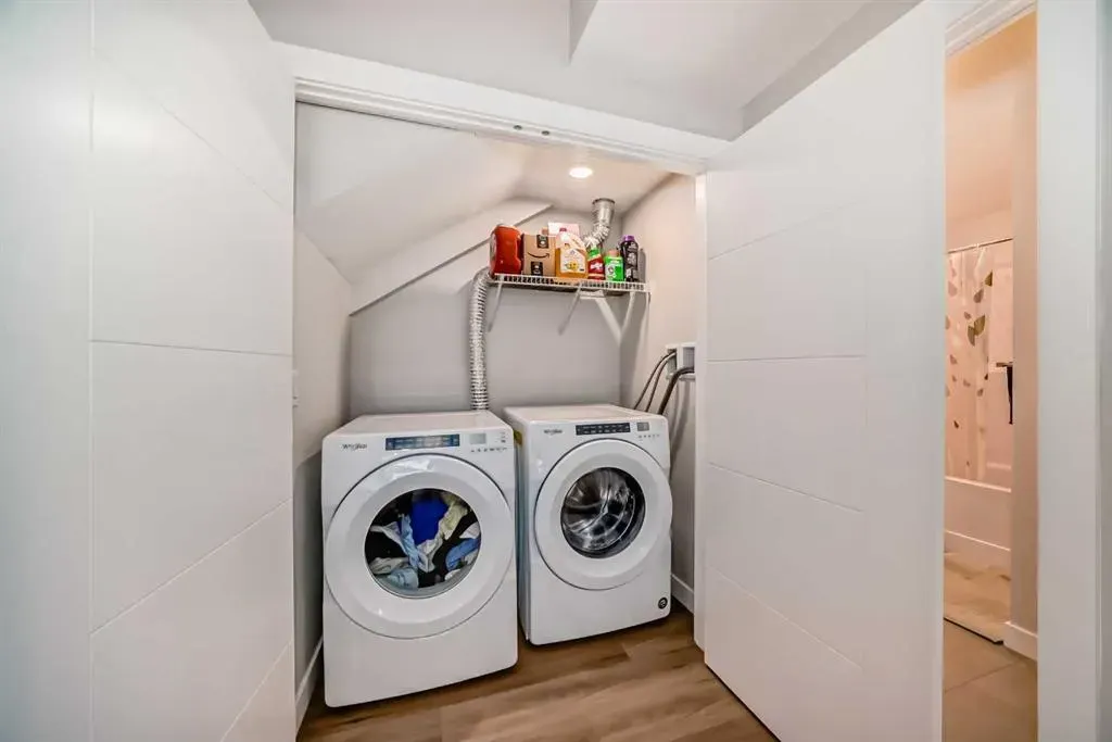 151 Skyview Bay NE, #2202