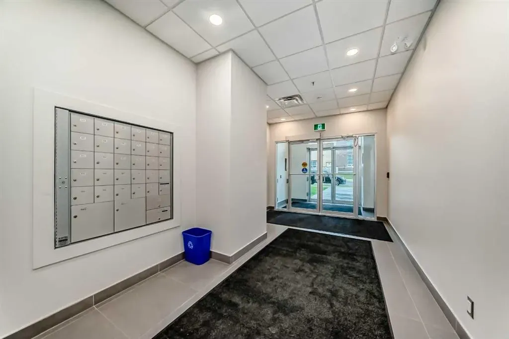 151 Skyview Bay NE, #2202