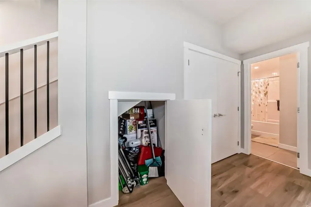 151 Skyview Bay NE, #2202