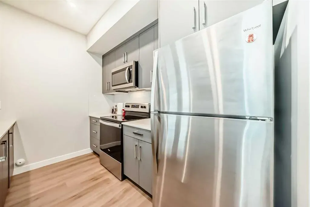 151 Skyview Bay NE, #2202