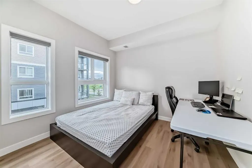 151 Skyview Bay NE, #2202