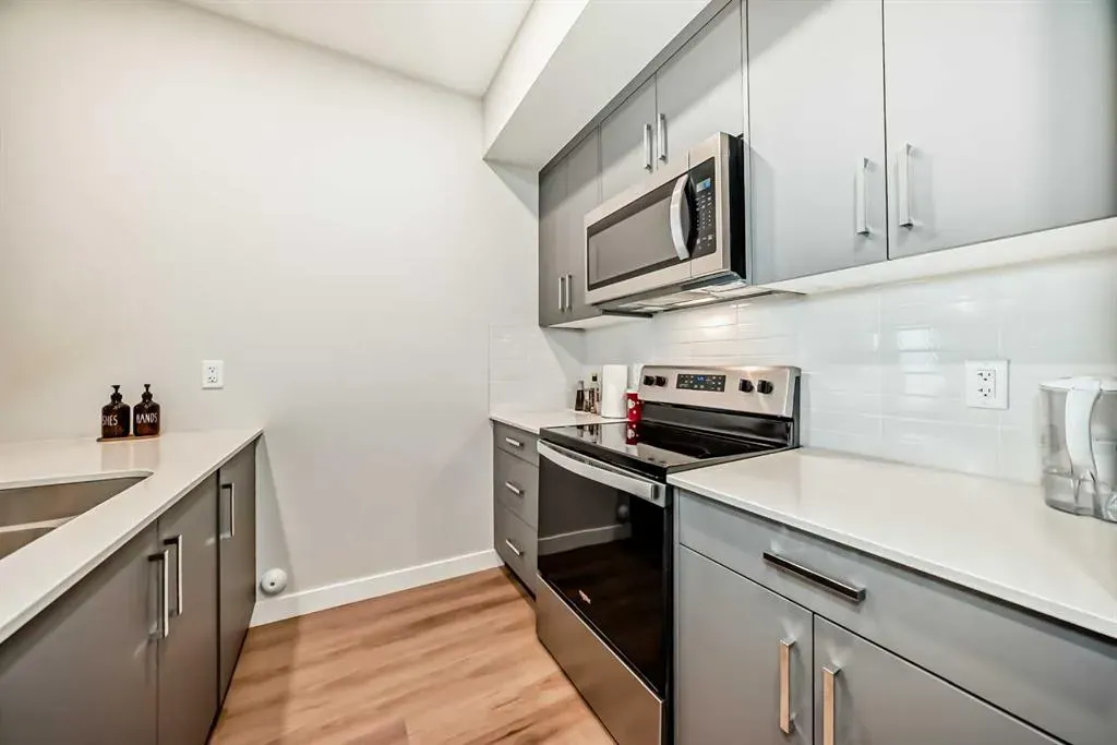 151 Skyview Bay NE, #2202