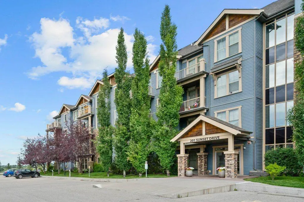 201 Sunset Drive, #304