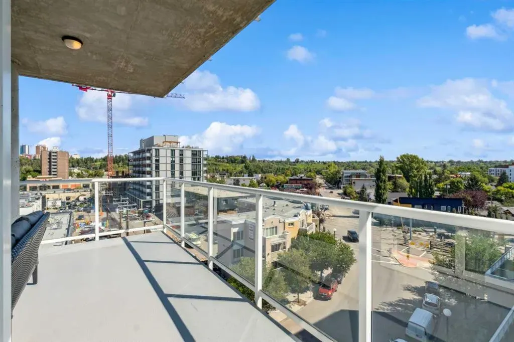 1087 2 Avenue NW, #601