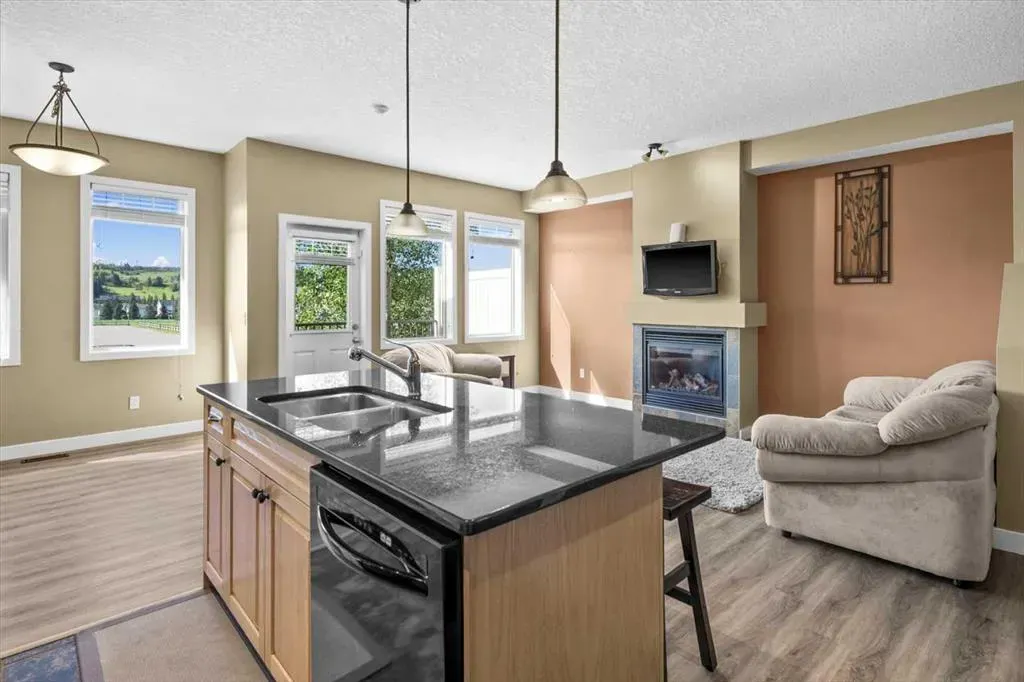 413 River Avenue, #203