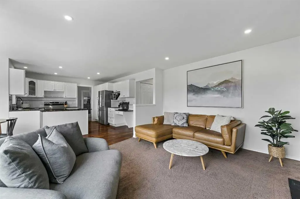 45 West Mackay Crescent