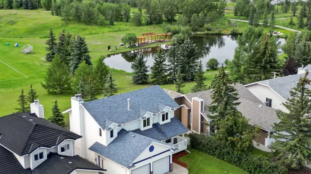 45 West Mackay Crescent
