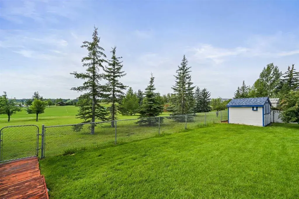 45 West Mackay Crescent