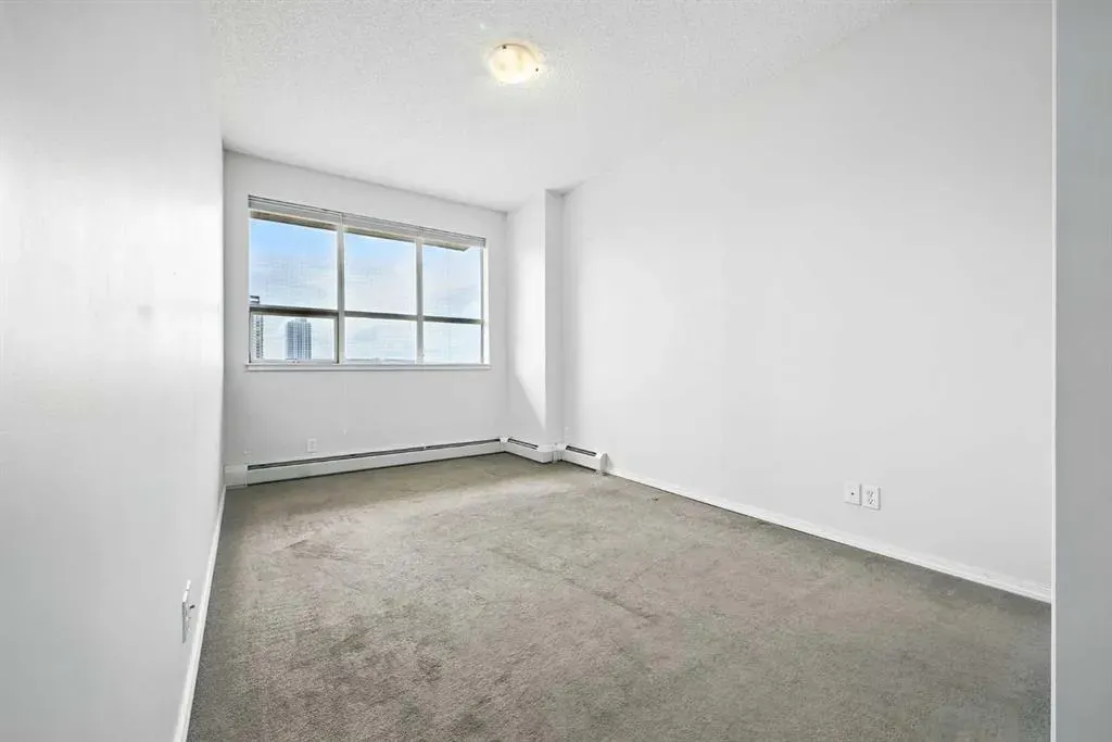 1053 10 Street SW, #805