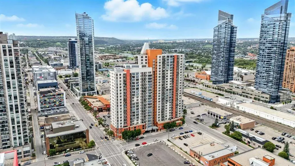 1053 10 Street SW, #805