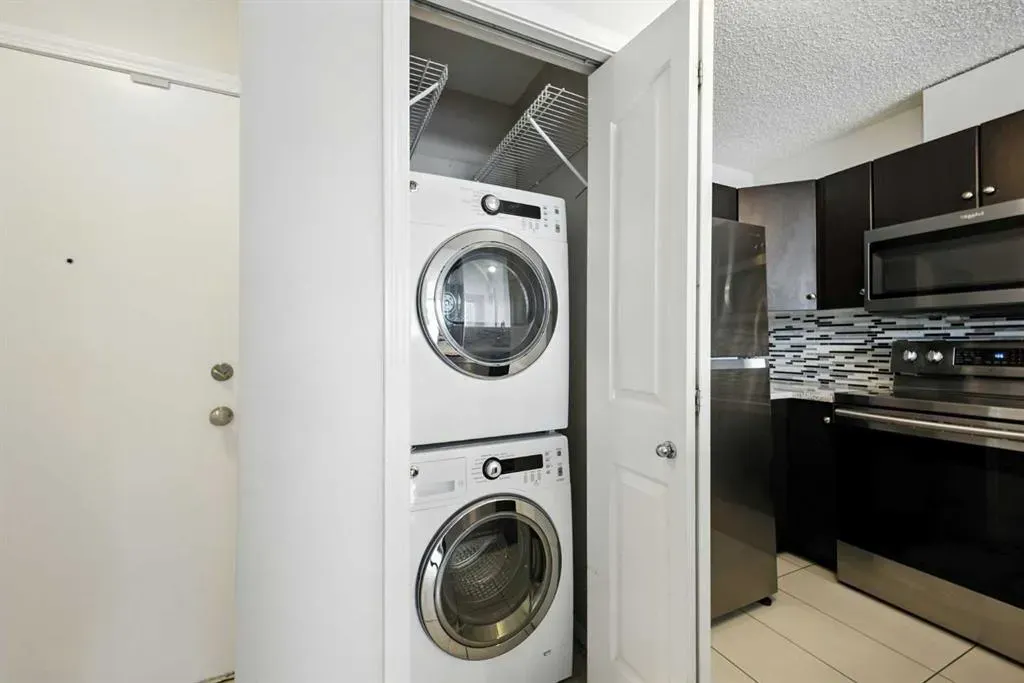 1053 10 Street SW, #805
