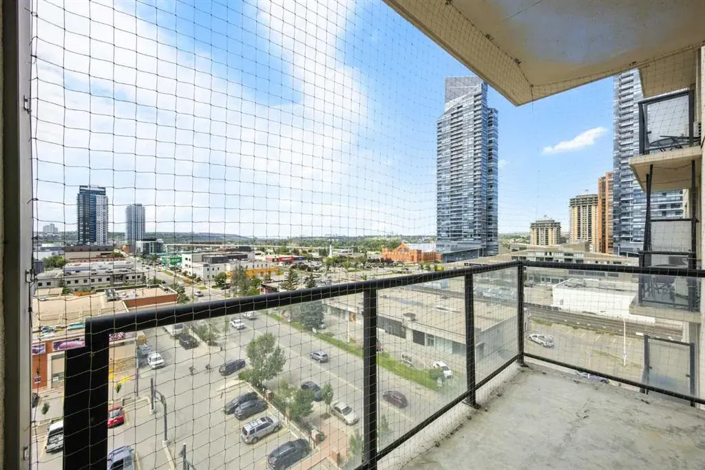 1053 10 Street SW, #805
