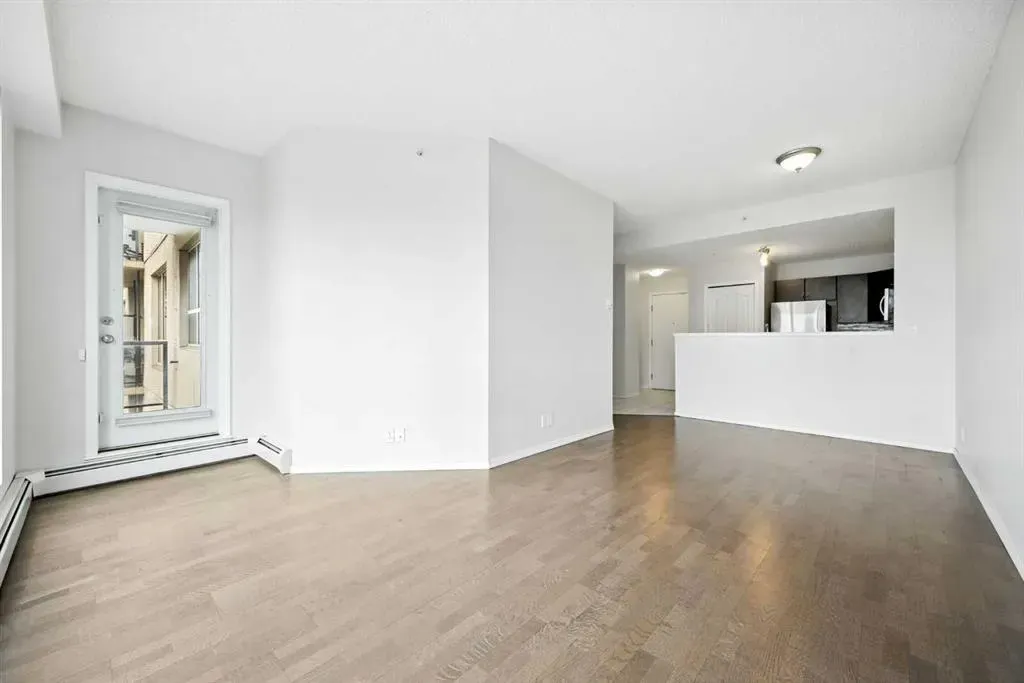 1053 10 Street SW, #805