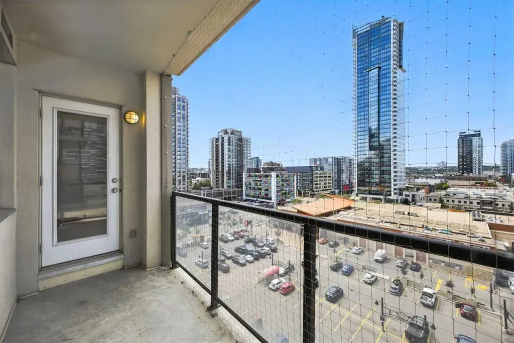 1053 10 Street SW, #805