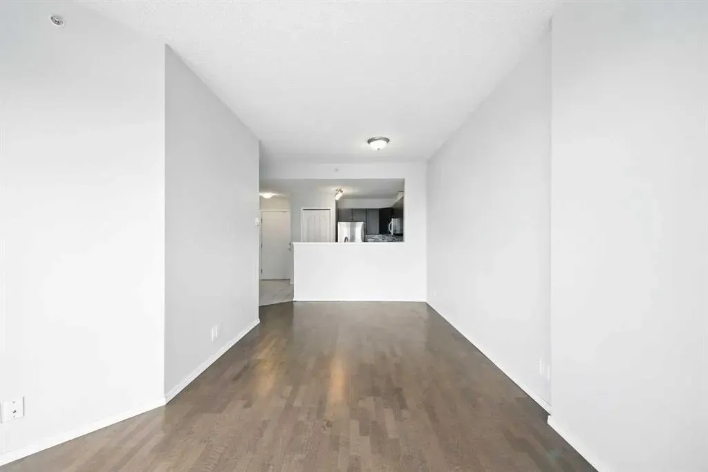 1053 10 Street SW, #805